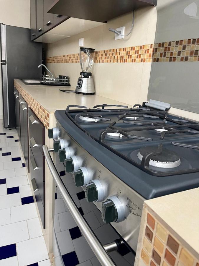 Deco 2 Downtown 3 Bed Apartment Renewed Cancun Exterior photo